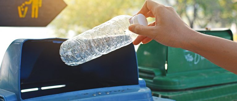 PET Recycling Enables Closed-Loop Production Cycles